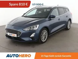 Blau Gebraucht 2018 Ford Focus Titanium Kombi | 16.310 € (Fairer Preis)