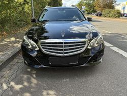 Schwarz Gebraucht 2013 Mercedes E200 Kombi | 10.350 € (Fairer Preis)