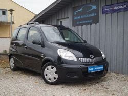 Schwarz Gebraucht 2005 Toyota Yaris Verso Sol Van / Kleinbus | 2.450 € (Fairer Preis)