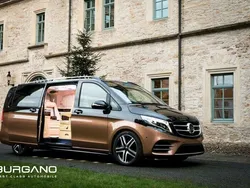 Schwarz metallic Gebraucht 2022 Mercedes V300 Luxury Van / Kleinbus | 250.852 €