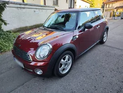 Rot Gebraucht 2009 Mini ONE Kleinwagen | 3.600 € (Fairer Preis)
