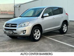 Grau Gebraucht 2009 Toyota RAV4 Sol SUV | 8.980 € (Fairer Preis)