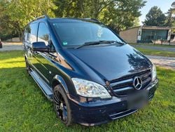 Blau Gebraucht 2011 Mercedes Vito Van / Kleinbus | 16.500 €