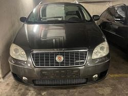 Blau Gebraucht 2007 Fiat Croma SUV | 1.200 €