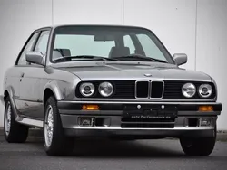 Lachssilber Gebraucht 1988 BMW 325 Performance Coupé | 43.000 €
