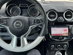 Schwarz Gebraucht 2014 Opel Adam Kleinwagen | 8.980 € (Etwas zu teuer)