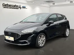 Obsidianschwarz metallic Gebraucht 2023 Ford Fiesta Titanium Kleinwagen | 18.385 € (Fairer Preis)