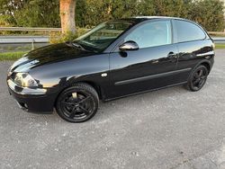 Schwarz Gebraucht 2005 Seat Ibiza Kleinwagen | 1.899 € (Fairer Preis)