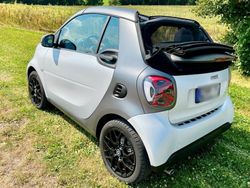 Silber Gebraucht 2019 Smart ForTwo Cabrio Passion Cabrio | 22.600 € (Teuer)