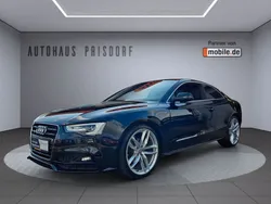 Mythosschwarz metallic Gebraucht 2017 Audi A5 Sport Coupé | 20.950 € (Guter Preis)