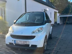 Weiß Gebraucht 2009 Smart ForTwo Coupé Kleinwagen | 3.300 € (Fairer Preis)