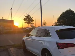 Weiß Gebraucht 2017 Audi Q5 Ambiente SUV | 22.150 € (Fairer Preis)