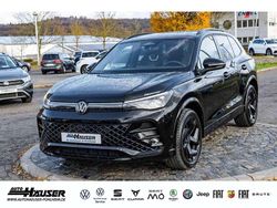 Grenadillschwarz metallic Gebraucht 2025 VW Tiguan R-line SUV | 47.975 € (Teuer)