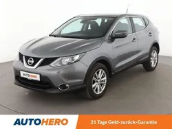 Grau Gebraucht 2016 Nissan Qashqai Acenta SUV | 13.160 € (Fairer Preis)