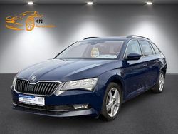 Blau Gebraucht 2016 Skoda Superb Kombi | 12.999 € (Guter Preis)