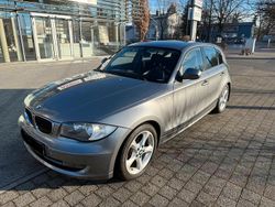 Grau Gebraucht 2010 BMW 118 Kleinwagen | 5.950 € (Fairer Preis)