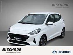 Andere farbe Gebraucht 2022 Hyundai i10 Trend Kleinwagen | 18.290 € (Teuer)
