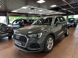 Grau Gebraucht 2021 Audi Q3 Sport SUV | 28.900 € (Teuer)