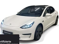 Weiß Gebraucht 2022 Tesla Model 3 RWD Limousine | 29.900 € (Fairer Preis)