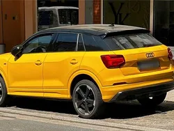 Gelb Gebraucht 2017 Audi Q2 Ambiente SUV | 27.000 € (Teuer)