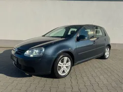 Blau Gebraucht 2005 VW Golf V Limousine | 1.290 € (Superpreis)