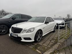 Weiß Gebraucht 2013 Mercedes E300 AMG Limousine | 8.600 € (Superpreis)