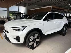 Crystalweiß metallic Gebraucht 2024 Volvo C40 Ultimate SUV | 34.980 € (Superpreis)