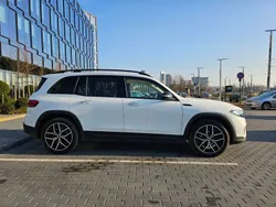 Weiß Gebraucht 2022 Mercedes EQB250 SUV | 33.750 € (Teuer)