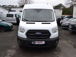 Weiß Gebraucht 2020 Ford Transit Trend Van / Kleinbus | 11.800 €
