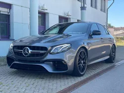 Grau Gebraucht 2018 Mercedes E63S AMG Limousine | 56.490 € (Guter Preis)