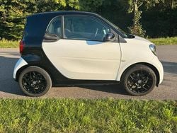 Weiß Gebraucht 2015 Smart ForTwo Coupé Prime Coupé | 7.200 € (Guter Preis)