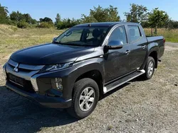 Grau Gebraucht 2022 Mitsubishi L200 Abholung | 19.950 €