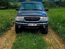 Schwarz Gebraucht 2000 Ford Explorer SUV | 3.500 € (Fairer Preis)
