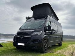 Schwarz Gebraucht 2024 Opel Movano Van | 59.999 €