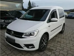 Weiß Gebraucht 2017 VW Caddy Trendline Van / Kleinbus | 15.999 € (Etwas zu teuer)