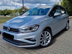 Silber Gebraucht 2019 VW Golf Sportsvan Highline Van / Kleinbus | 17.400 € (Guter Preis)