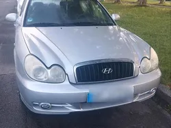 Silber Gebraucht 2004 Hyundai Sonata Limousine | 900 €