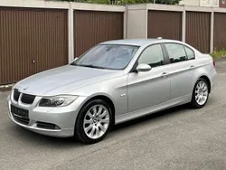Silber Gebraucht 2005 BMW 325 Sport Line Limousine | 3.750 € (Fairer Preis)