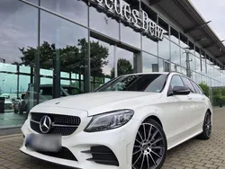 Weiß Gebraucht 2021 Mercedes C300 AMG Kombi | 30.500 € (Fairer Preis)