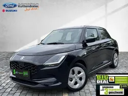 Super black pearl metallic Gebraucht 2025 Suzuki Swift Comfort Kleinwagen | 16.280 € (Etwas zu teuer)