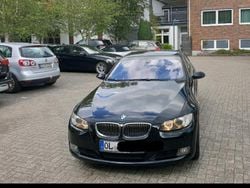 Schwarz Gebraucht 2007 BMW 320 Cabriolet Cabrio | 5.999 € (Fairer Preis)