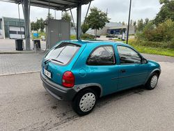 Grün Gebraucht 1994 Opel Corsa Kleinwagen | 2.100 €