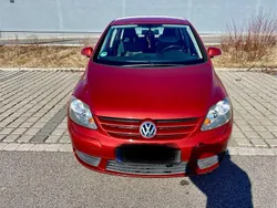Rot Gebraucht 2007 VW Golf Plus Sportline Van / Kleinbus | 2.599 € (Etwas zu teuer)