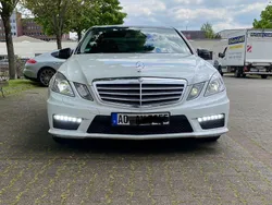 Weiß Gebraucht 2009 Mercedes E350 Elegance Limousine | 13.400 € (Fairer Preis)