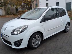 Weiß Gebraucht 2009 Renault Twingo Night&Day Kleinwagen | 3.500 € (Etwas zu teuer)