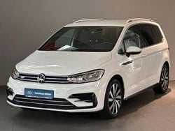 Pure white Gebraucht 2023 VW Touran R-line Van / Kleinbus | 31.700 € (Guter Preis)