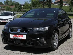 Midnightschwarz (metallic) Gebraucht 2024 Seat Ibiza CONNECT Kleinwagen | 15.750 € (Guter Preis)
