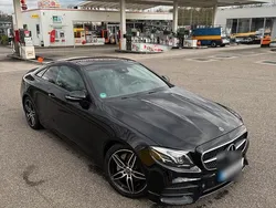 Schwarz Gebraucht 2019 Mercedes E200 AMG line Coupé | 32.000 € (Guter Preis)