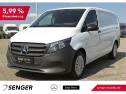 Weiß Gebraucht 2024 Mercedes Vito Van / Kleinbus | 36.236 € (Fairer Preis)