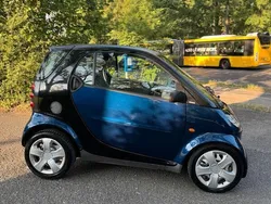 Blau Gebraucht 2005 Smart ForTwo Coupé Kleinwagen | 1.990 € (Guter Preis)